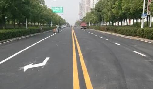 道路劃線的標(biāo)準(zhǔn)尺寸，道路劃線的寬度是多少？